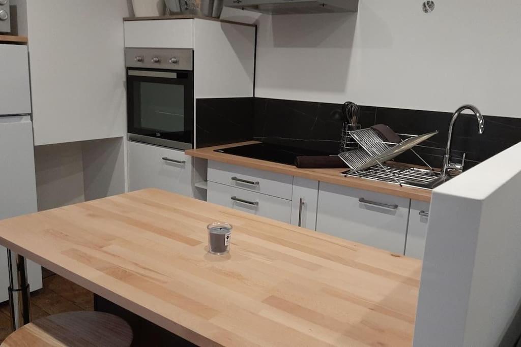 Studio Chaleureux En Hyper Centre Charleville-Mézières 外观 照片