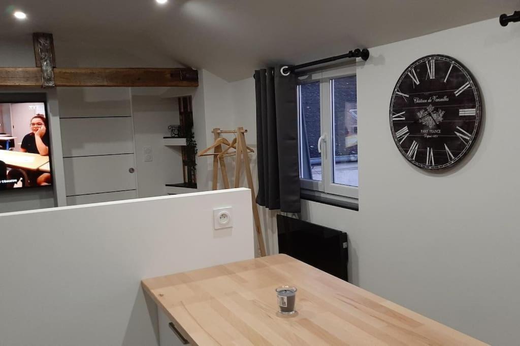Studio Chaleureux En Hyper Centre Charleville-Mézières 外观 照片